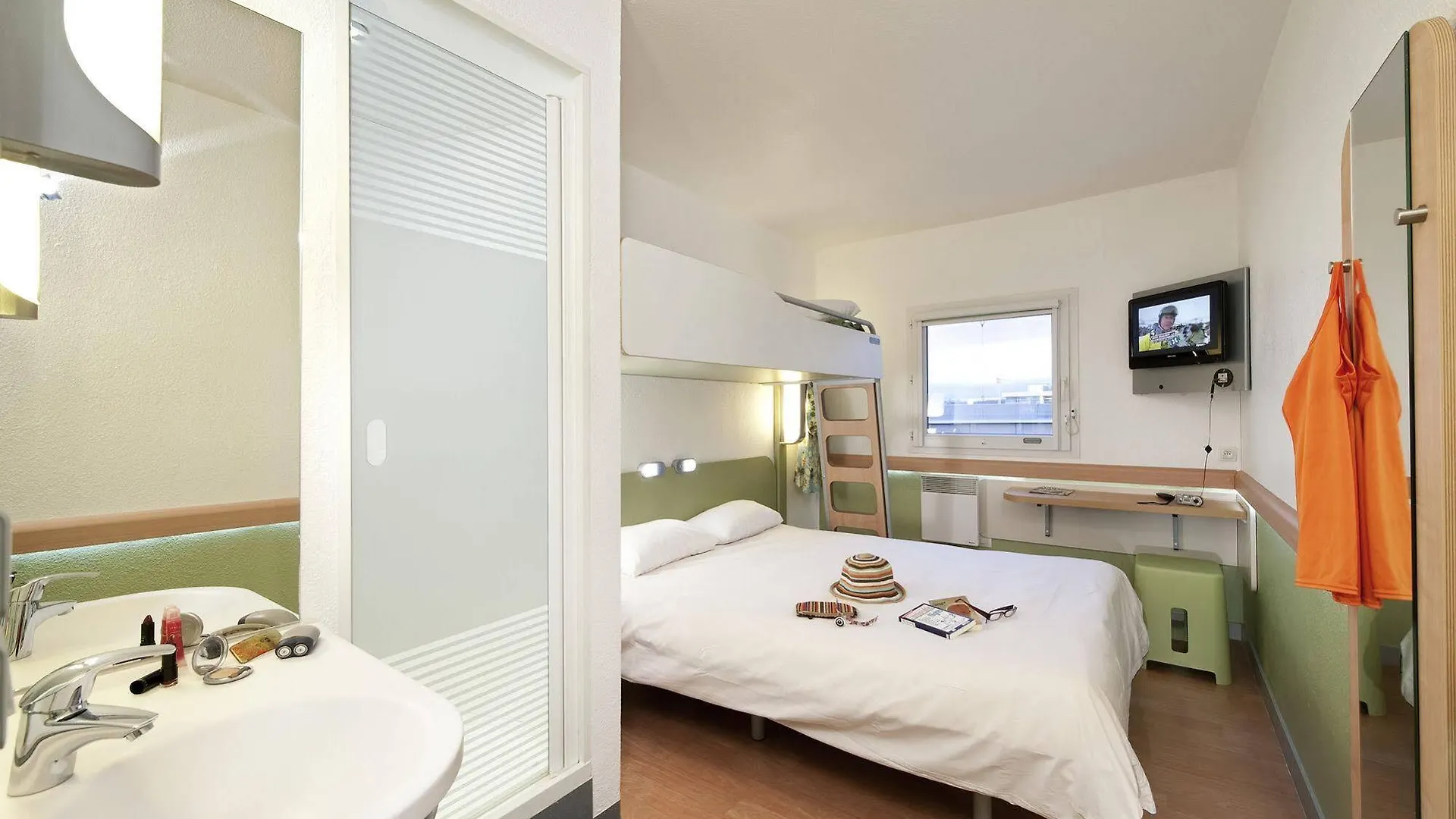 Hotel Ibis Budget Antwerpen Port Belgio